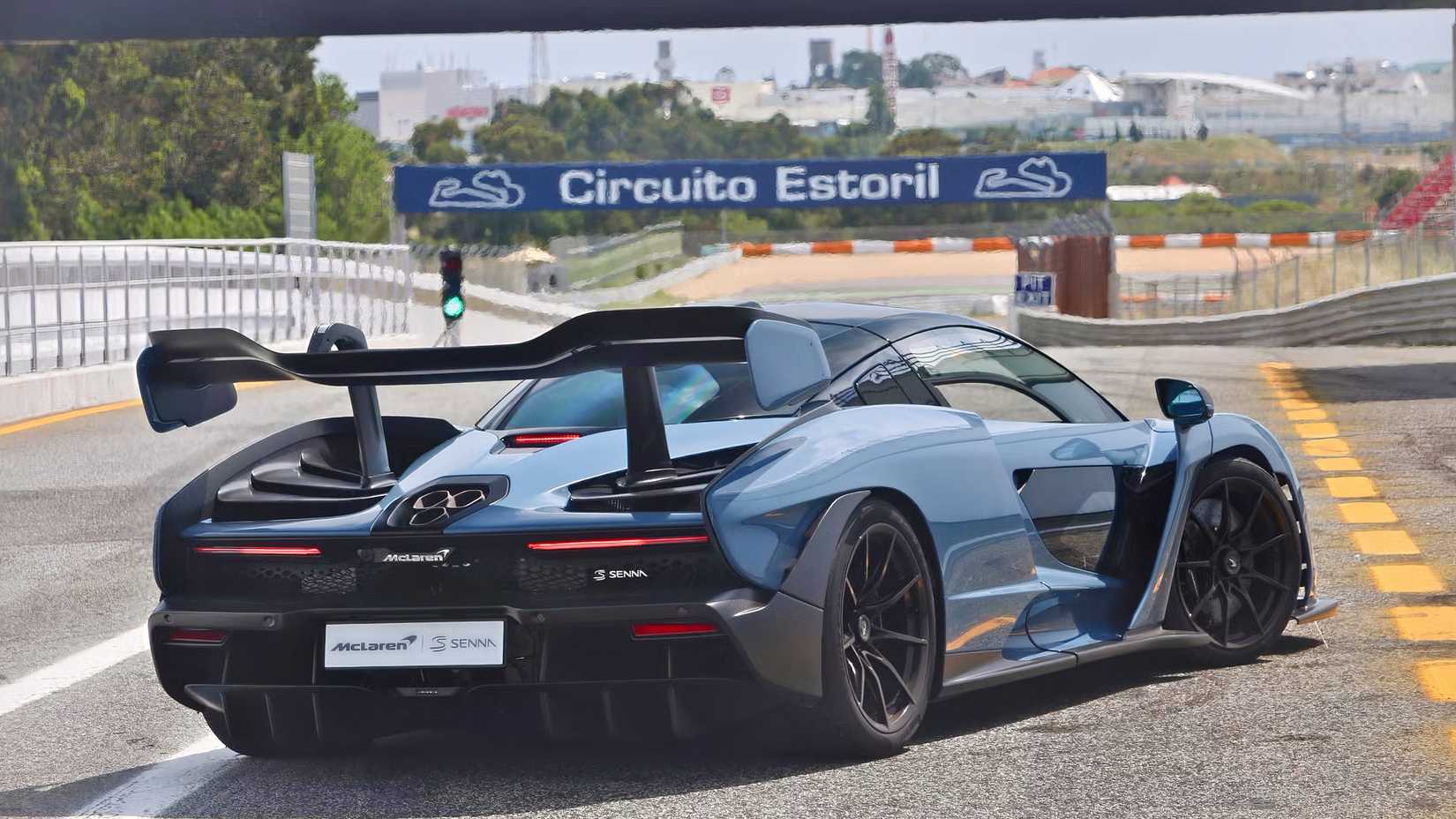 2020 McLaren Senna Rear 3/4