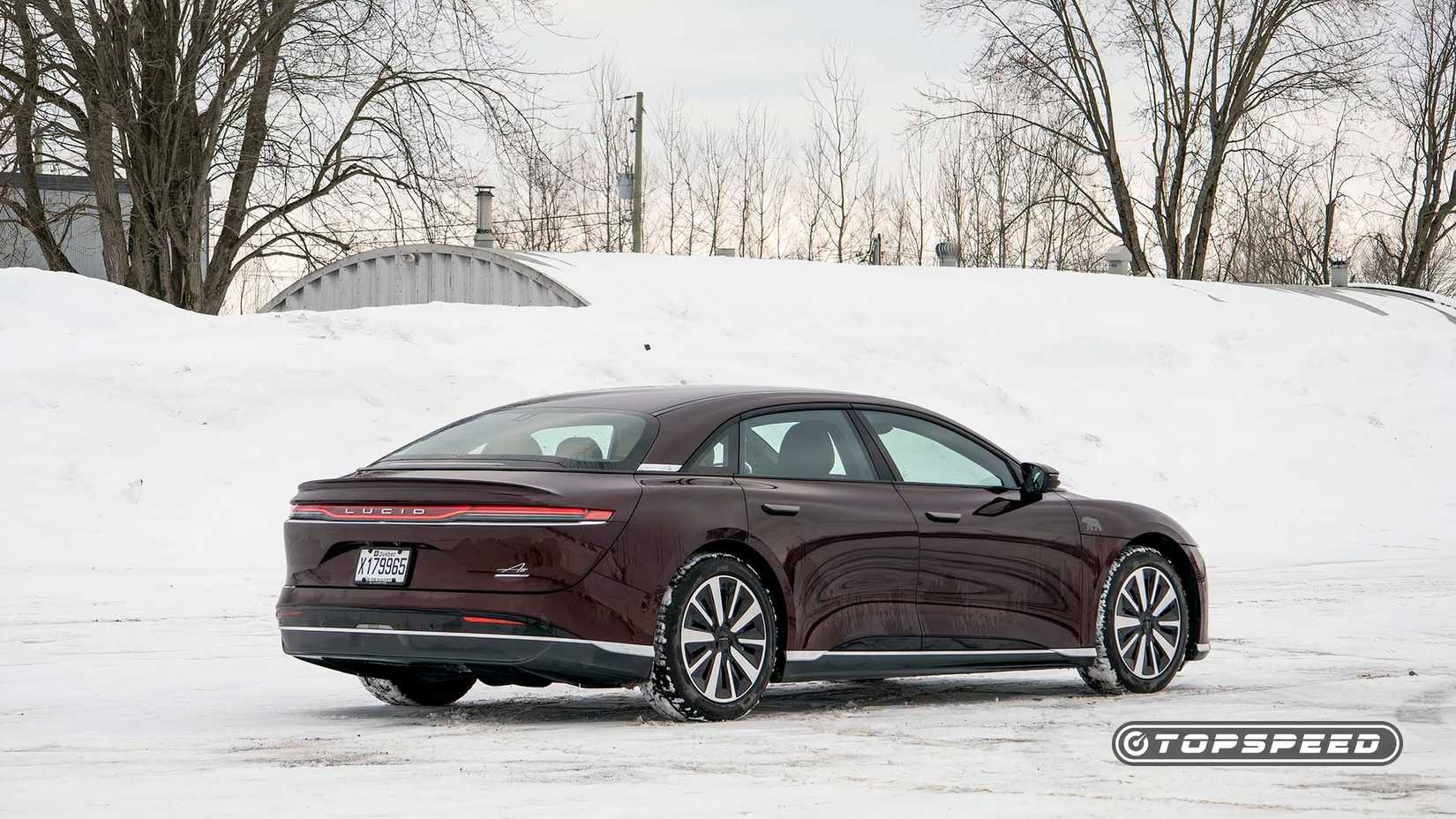 2025 Lucid Air Touring Rear Side 