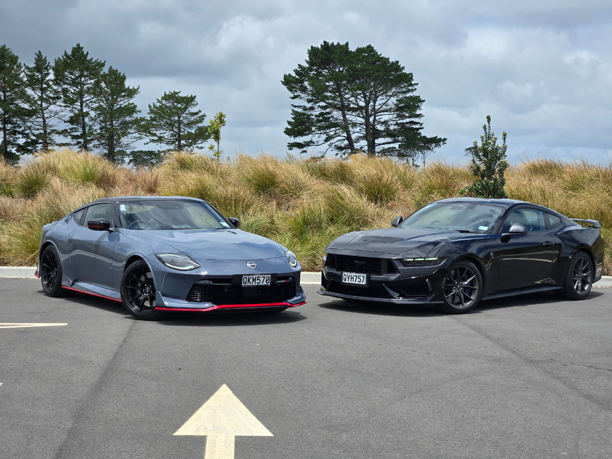 Ford Mustang Dark Horse vs Nissan Z Nismo comparison: hero heritage coupes