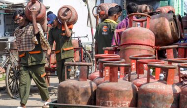 Over 52 lakh domestic LPG cylinders delivered in a day