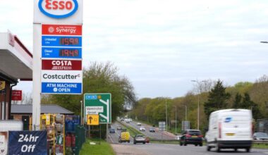 AA tells UK drivers to drive slower and save on fuel