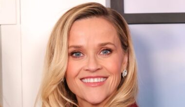 Reese Witherspoon Doubles Down on Telling Women to Learn AI