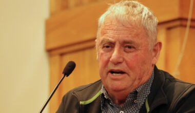 Mayor explains ocean outfall idea after ‘bastard’ outburst