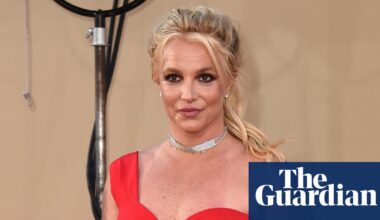 Britney Spears enters rehab after March DUI arrest | Britney Spears