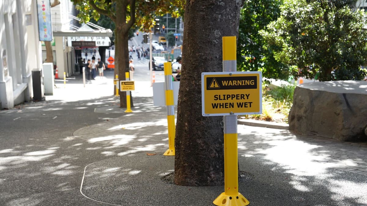 Auckland CBD street upgrade slammed over bright yellow warning signs