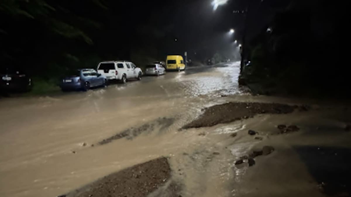 Severe thunderstorms, flooding, slip hit Wellington, MetService issues ‘top priority’ warnings