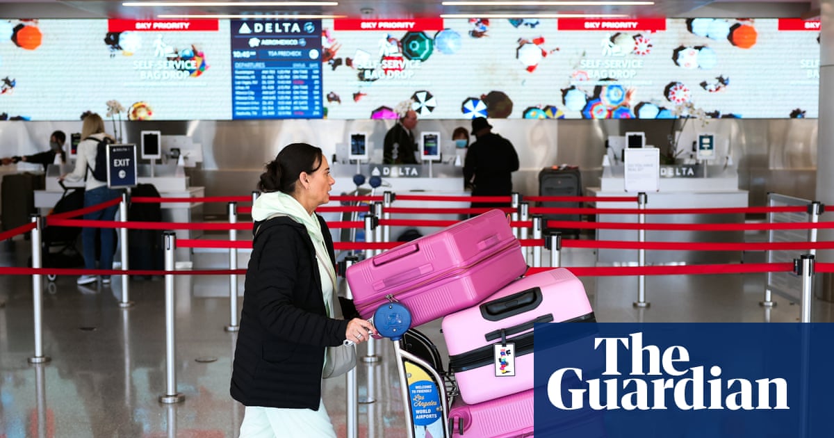 Several US airlines raise baggage fees as Iran war sends fuel costs soaring | US-Israel war on Iran