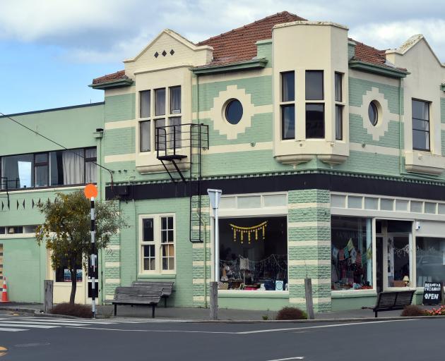 Reuse of needles up: report