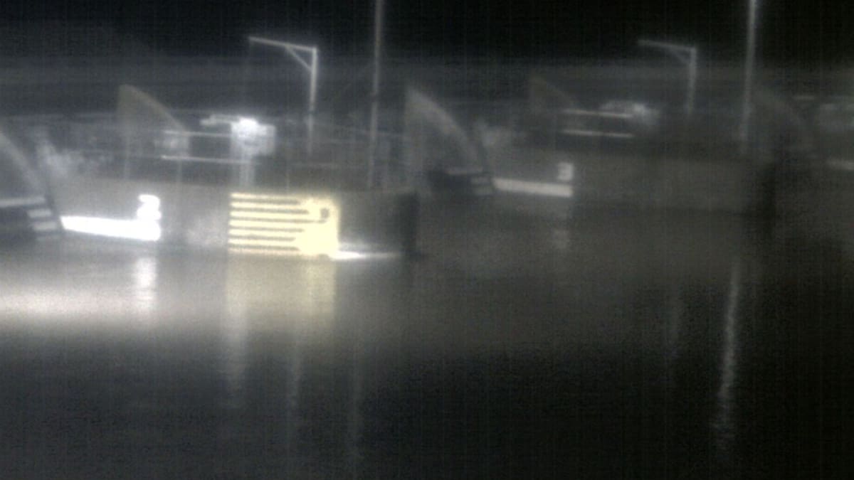 Moutoa floodgates opened to relieve pressure on Manawatū River