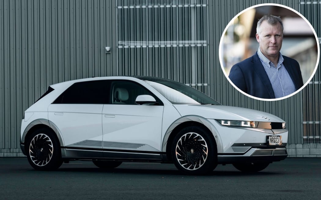 Tauranga Mayor Mahé Drysdale says his council car is cheap to run and offers good value for money compared to claiming mileage.