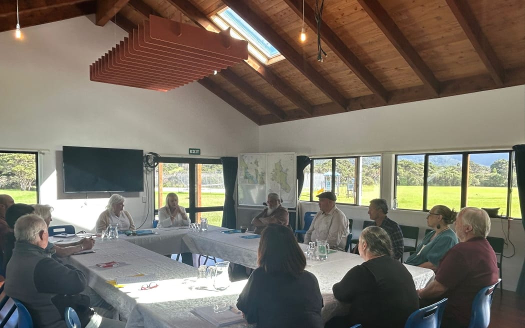 Oceans and Fisheries under-secretary has met with iwi and the local board on Aotea/Great Barrier Island.