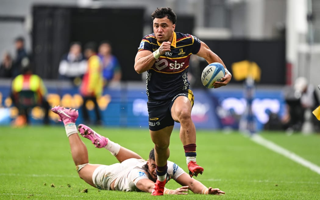 Xavier Tito-Harris makes a break for the Highlanders against Moana Pasikia during their Super Round Super Rugby Pacific match at One New Zealand Stadium, Christchurch, April 26, 2026. Photo credit: Andrew Cornaga / Photosport