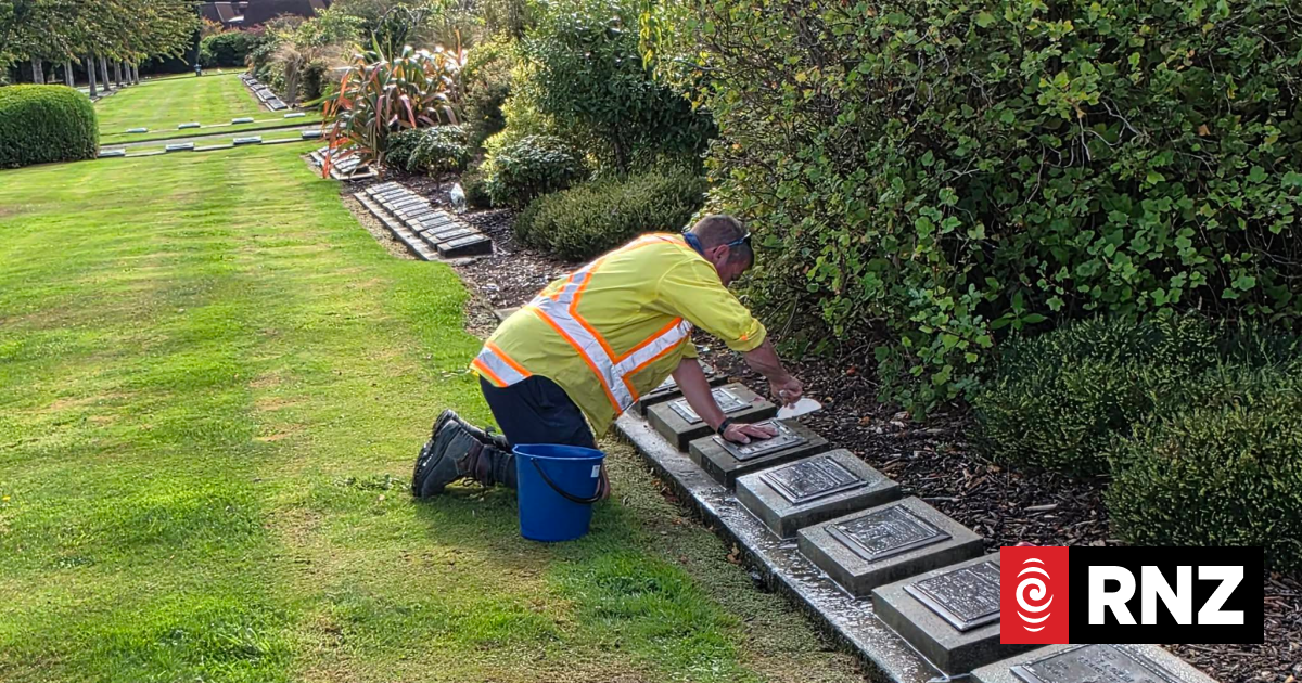 NZ Remembrance Army calls for more volunteers to help restore veterans' graves