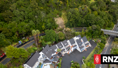 Landslips in Auckland, Coromandel, homes evacuated amid heavy rain warnings