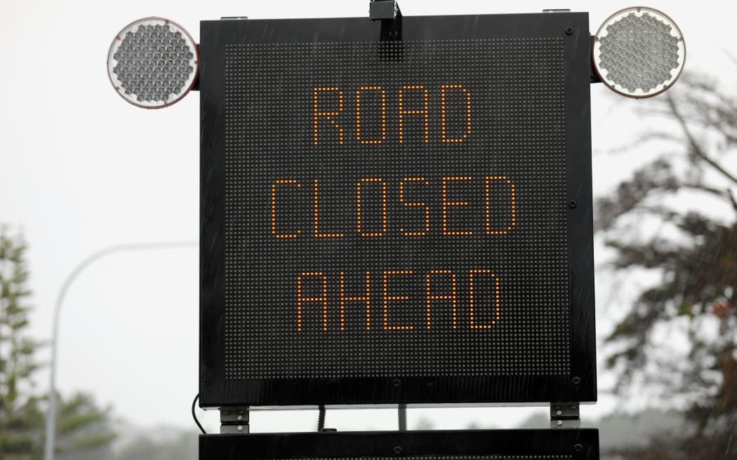 Road closed after Waiwera slip