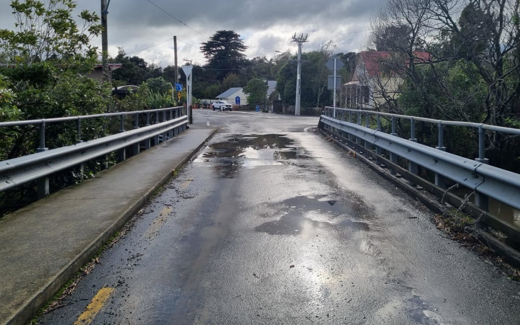 Pāuatahanui residents are cleaning up following flash flooding over the weekend of Sunday 19 April.