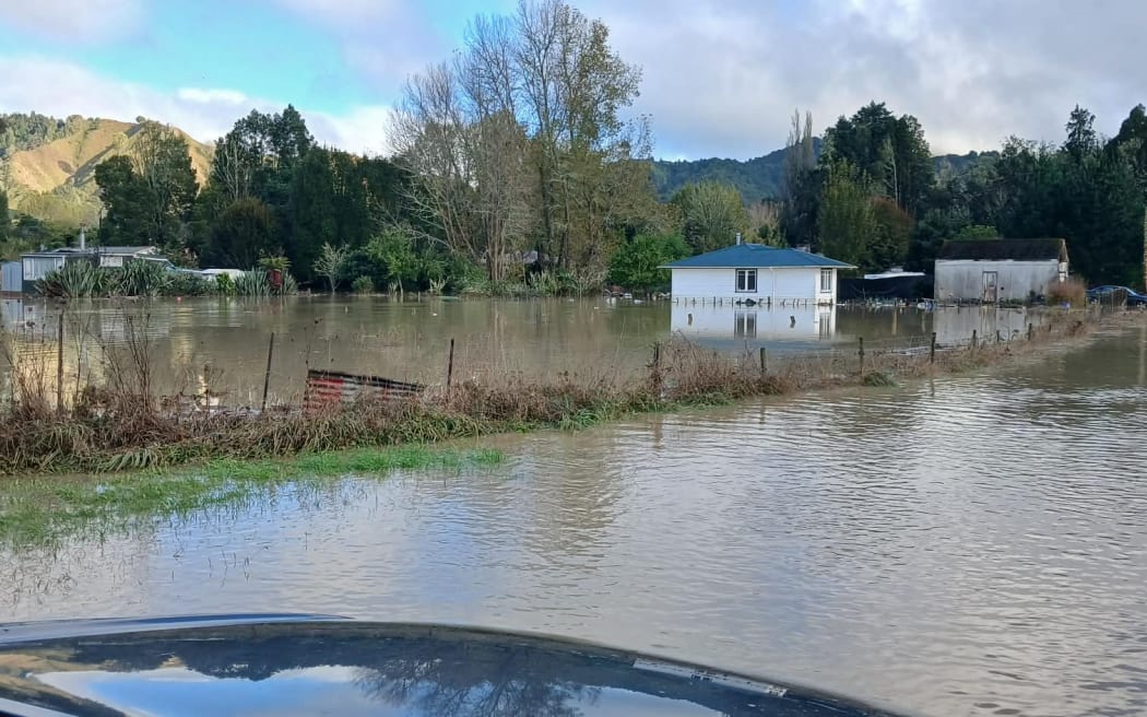 Flooding in the Ruapehu District town of Ōhura on 19 April 2026.