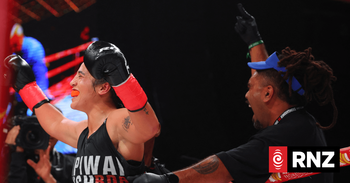 Gloves off, gumboots on for new boxing world champ