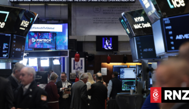 Wall Street hits record highs following Lebanon ceasefire, economist warns market still volatile