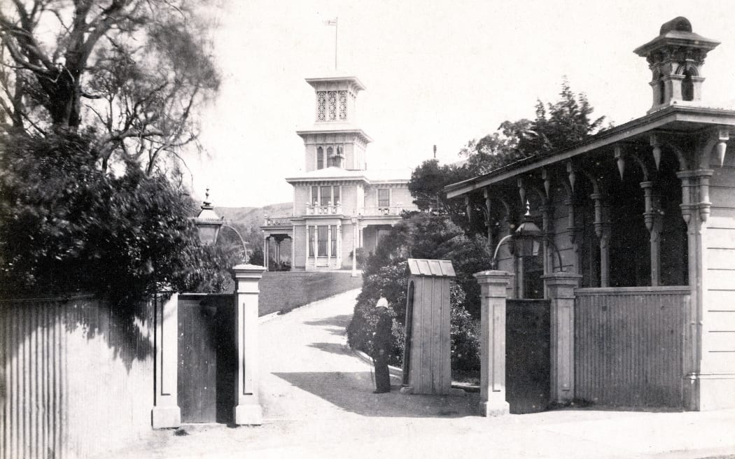 The Charlotte Street Entrance to Government House during the 1890s. Charlotte Street is now the Southern end of Molesworth Street. The Beehive stands where Governors once lived.