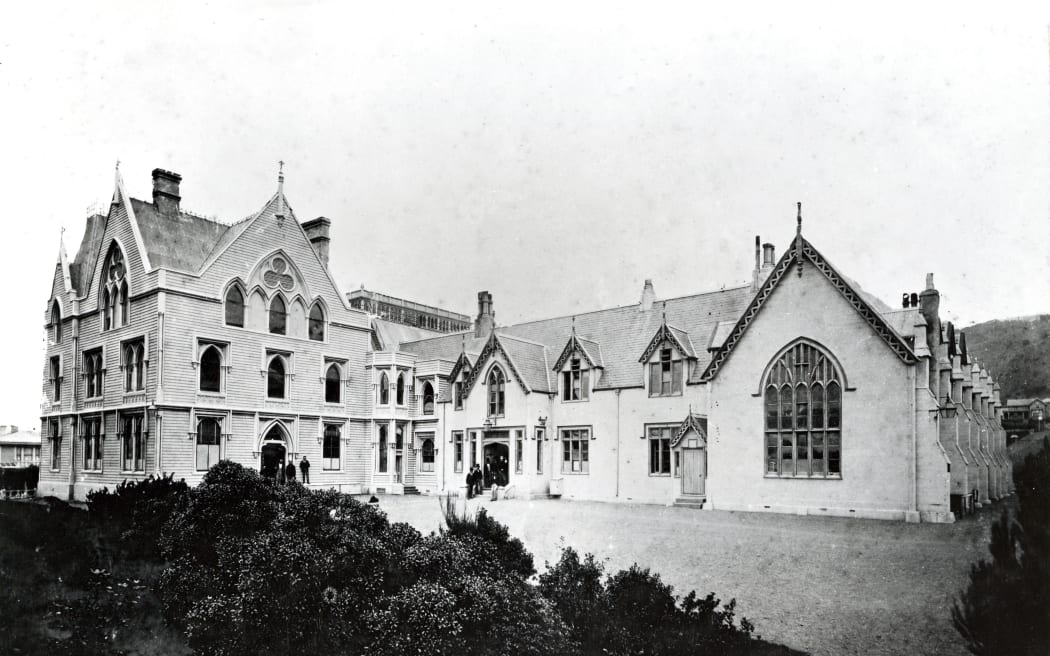 The wooden Parliament buildings in 1873. Previously they had been the Provincial Council Chambers. Some were demolished without permission by Richard Seddon and the rest burned down.
