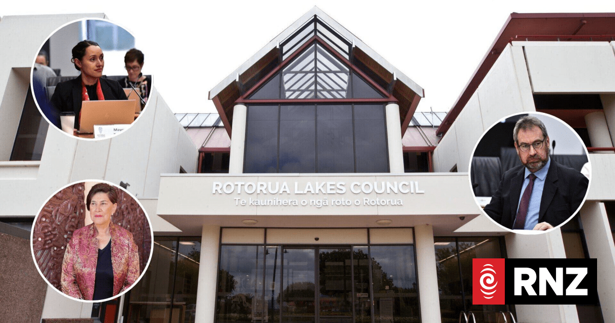 Rotorua council: Robert Lee storms out of workshop, Mayor Tapsell denies co-ordinated attack