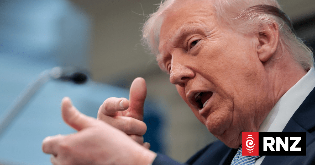 Republicans' big 2026 problem: An unhinged Trump who doesn't seem to care about them