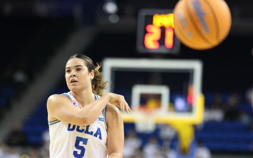 LOS ANGELES, CALIFORNIA - NOVEMBER 30: Charlisse Leger-Walker #5 of the UCLA Bruins makes a pass during the second half of their game against the Tennessee Lady Vols at UCLA Pauley Pavilion on November 30, 2025 in Los Angeles, California.