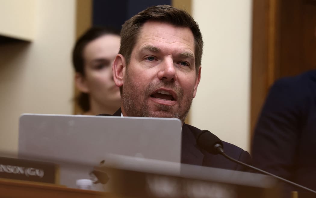 WASHINGTON, DC - FEBRUARY 11: U.S. Rep. Eric Swalwell (D-CA) questions U.S. Attorney General Pam Bondi testifies before the House Judiciary Committee in the Rayburn House Office Building on February 11, 2026 in Washington, DC. Bondi is expected to face questions on her department’s handling of the files related to the convicted sex offender Jeffrey Epstein, President Trump’s investigations into political foes and the handing of the two fatal ICE shootings of U.S. citizens.   Win McNamee/Getty Images/AFP (Photo by WIN MCNAMEE / GETTY IMAGES NORTH AMERICA / Getty Images via AFP)