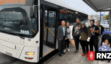 Ruapehu Mayor slams axing of 'vital' Taumarunui-Hamilton bus route