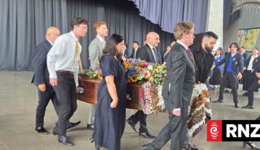 Former Manukau City Mayor Sir Barry Curtis remembered at funeral service