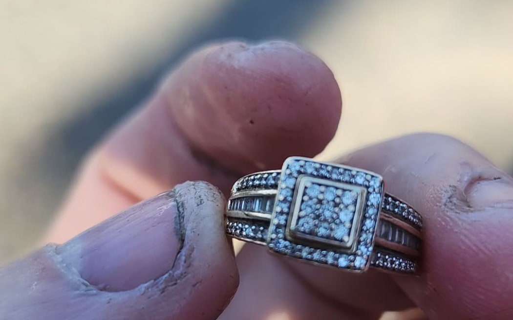 The ring found by Garth.