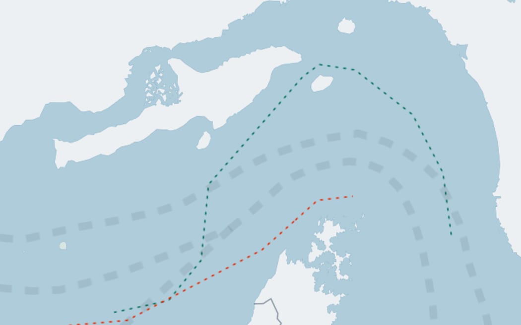The red line shows the path of Oman-owned ships, the blue line shows the Iran 