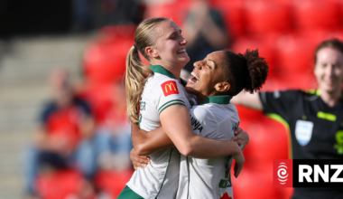 Phoenix women beat Adelaide to secure historic second placing