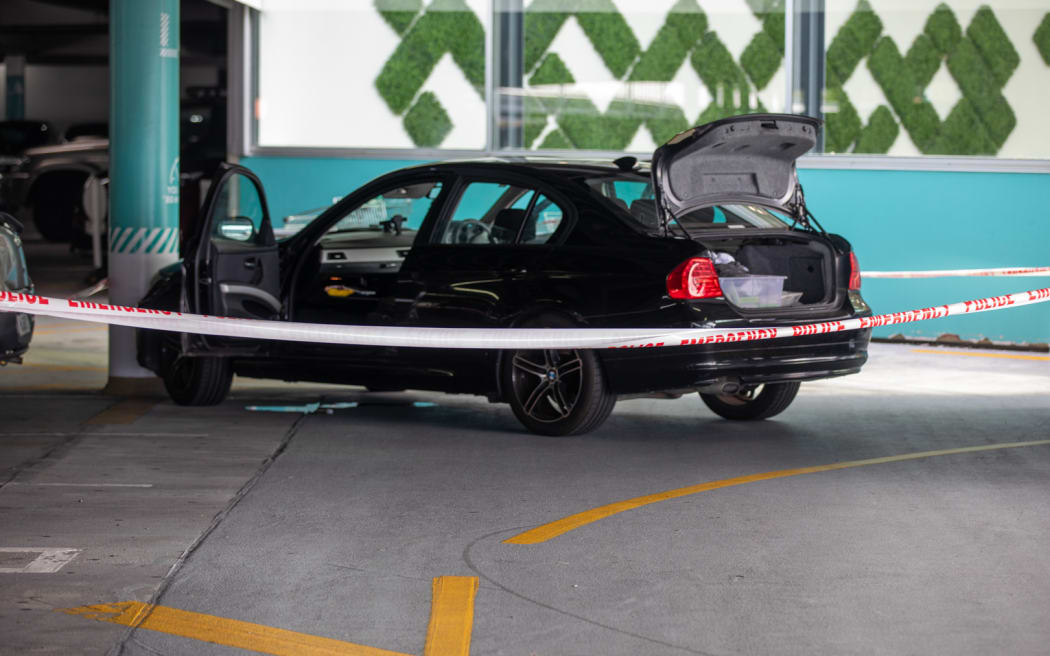 Glenfield Mall police incident