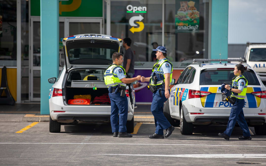 Glenfield Mall police incident