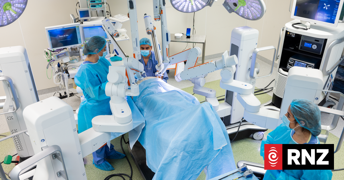 Fundraising for Palmerston North Hospital's surgical robot powers up