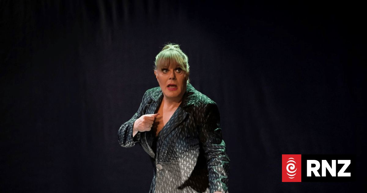 Eddie Izzard on her long-awaited return to New Zealand