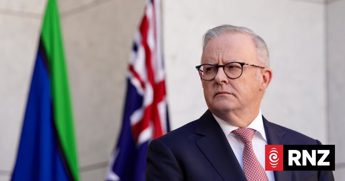 PM Anthony Albanese urges Australians to go about 'business as usual' over Easter