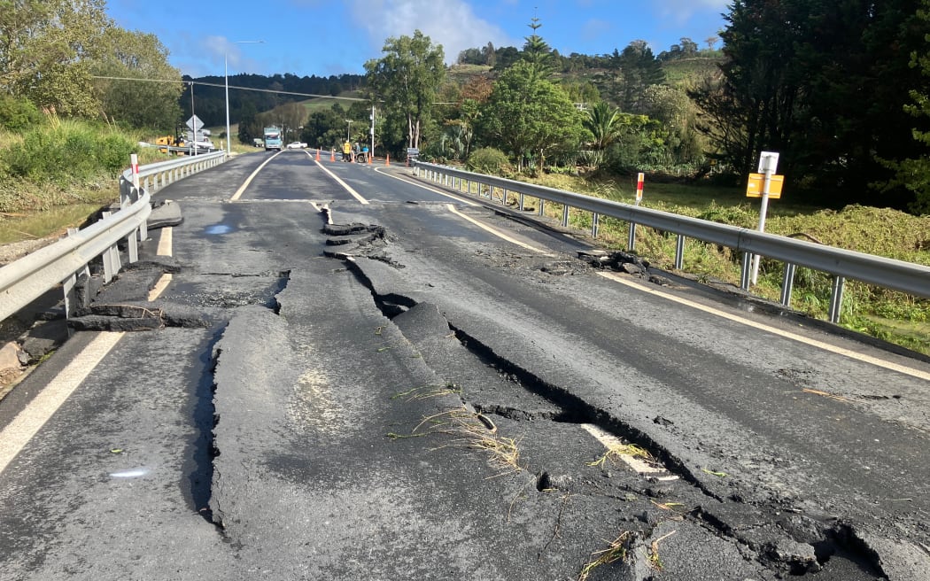 NZTA says the flood-damaged Whakapara Bridge, on State Highway 1 north of Whangārei, could reopen by 3pm today.