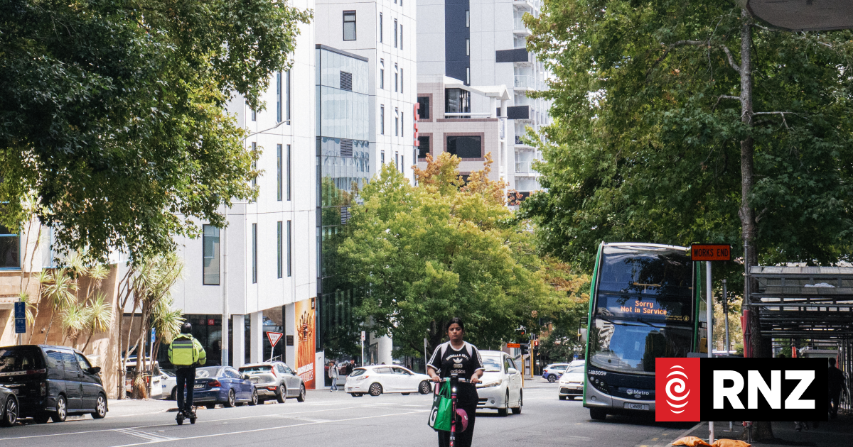 Should students qualify for fuel relief?