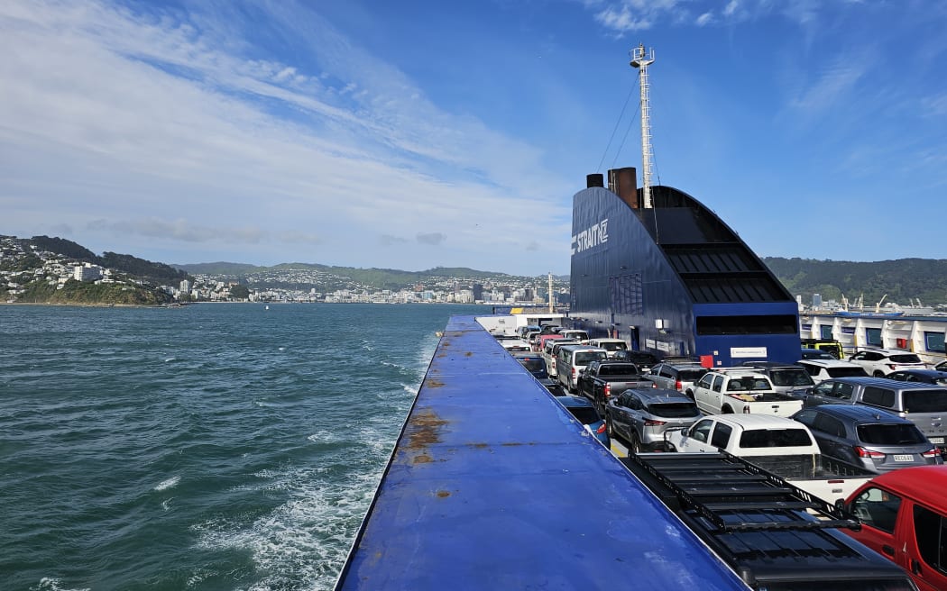 Fed-up tour operators are sounding the alarm on Cook Strait ferry services, claiming tens of thousands of dollars can be lost from a single disrupted sailing.