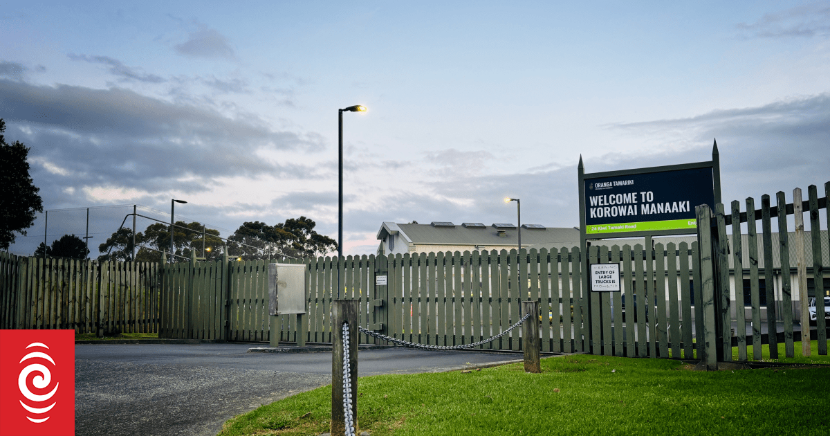 Young people on roof at Wiri youth justice residence