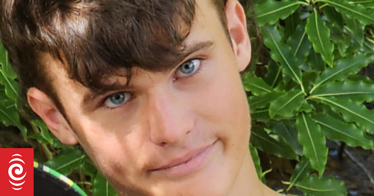 Memorial for young man who died at Auckland's Arkles Bay damaged for sixth time in nine days