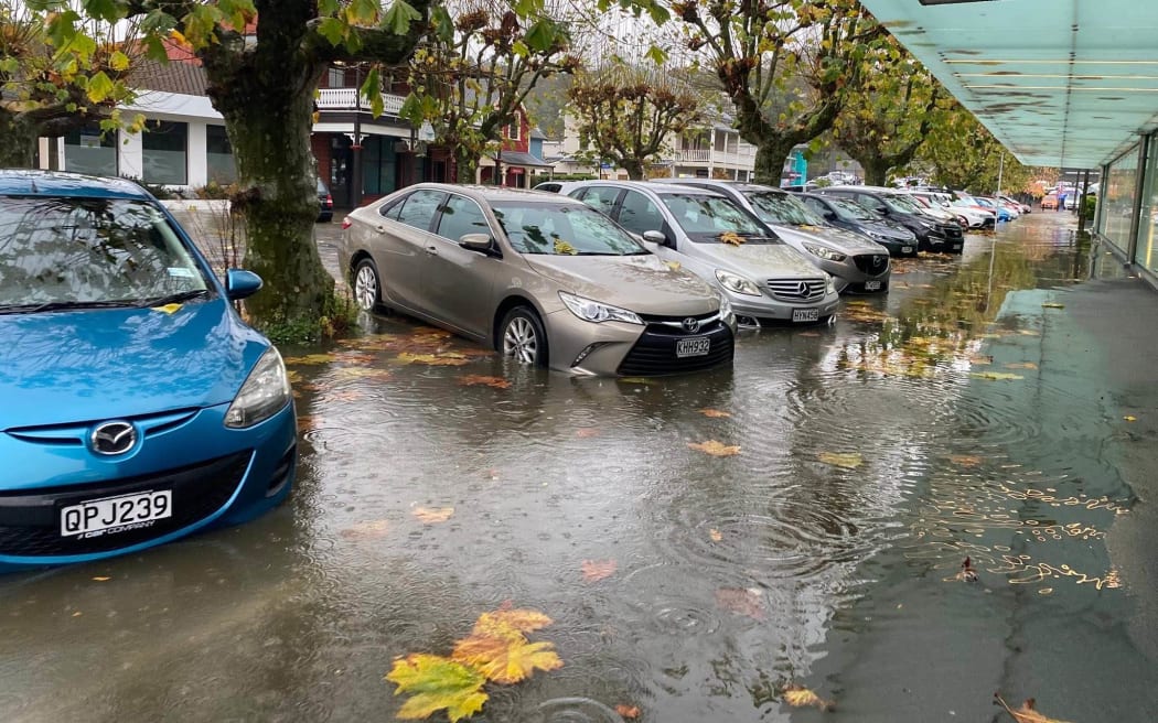 Flooding in Nelson, near the Rutherford Hotel on Nile Street West.