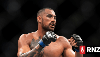 Live: UFC 327 - Carlos Ulberg v Jiri Prochazka