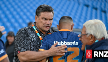 All Blacks great Michael Jones says rugby union losing 'hearts and minds' to league