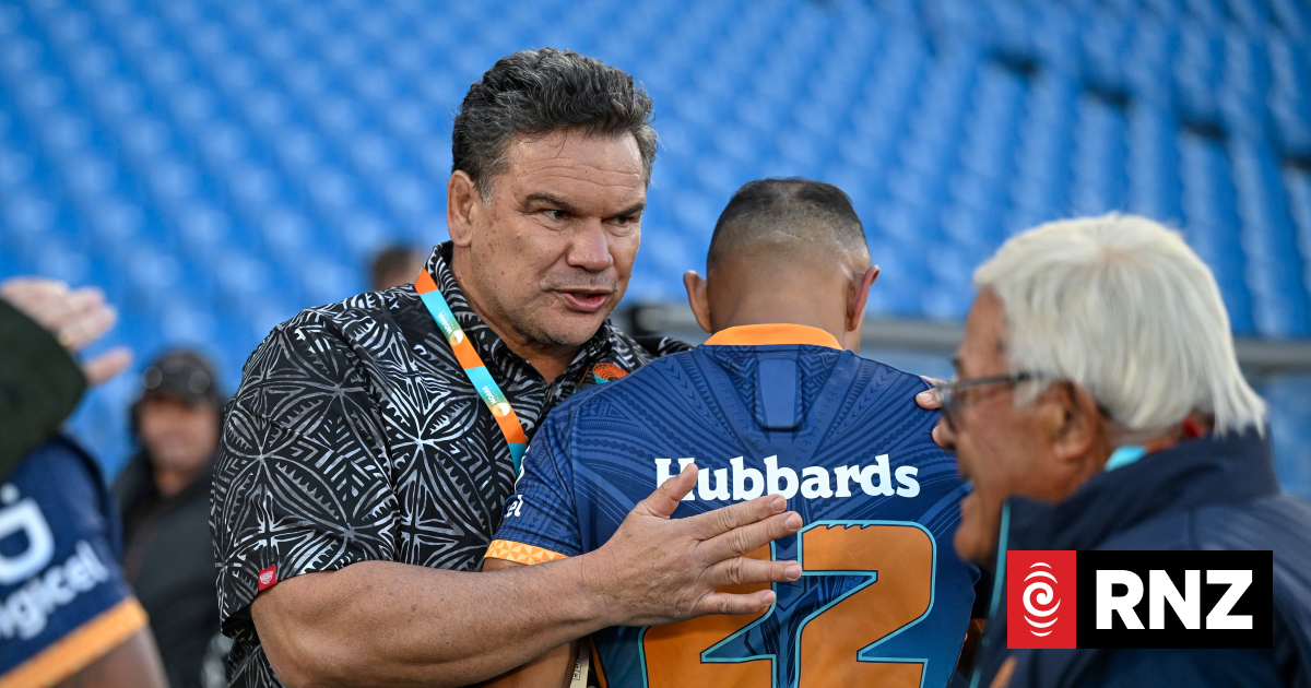 All Blacks great Michael Jones says rugby union losing 'hearts and minds' to league