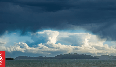 MetService issues severe thunderstorm warning for parts of lower North Island