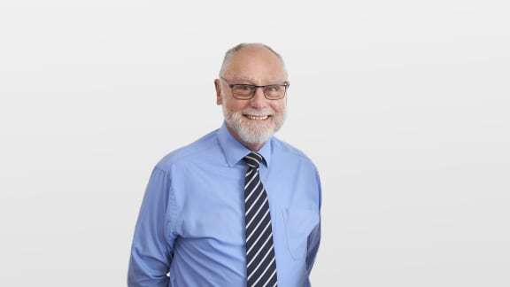 Dr. Gavin Ellis, Koi Tū research fellow